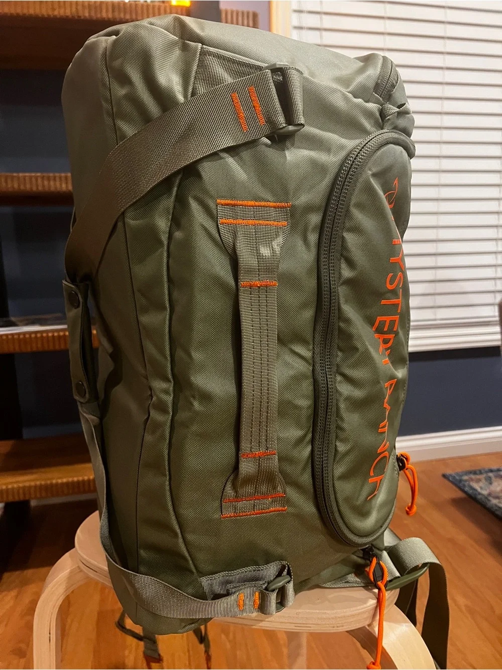 New Mystery Ranch Mission Duffel 40L Ponderosa Green Travel Bag Backpack
